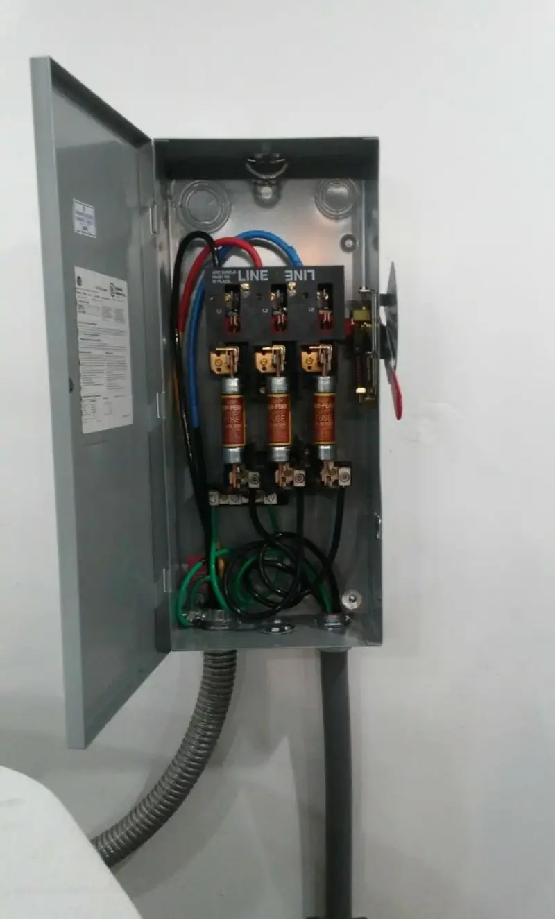 Three-phase disconnect switch installed for Electrical Wiring & Rewiring in Coral Gables
